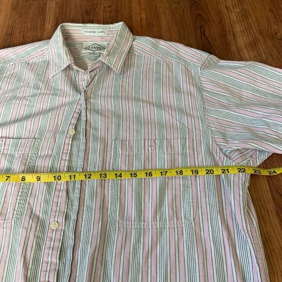 80’s Vintage Levi's Diamond Label Striped Casual Short Sleeve Button Down Shirt - Picture 6 of 8